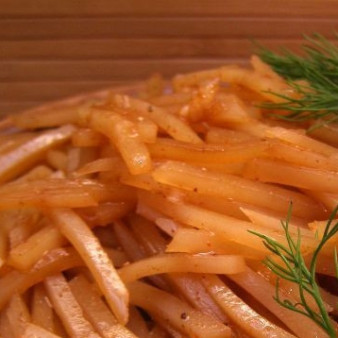 Салат картофельный корейский