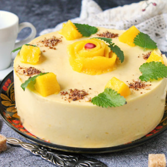 Торт с муссом из манго