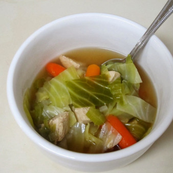 Куриный суп с капустой