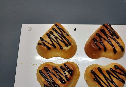 1. Этап. Суфле с творожным сыром: Украсить по своему вкусу.