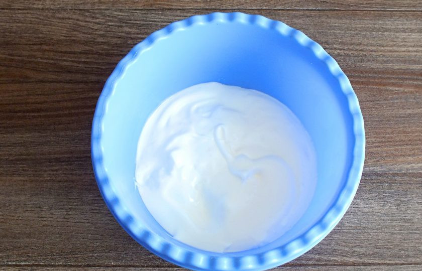 1. Этап. Миндально-кокосовое печенье: Взбейте миксером еще раз, до однородной массы.