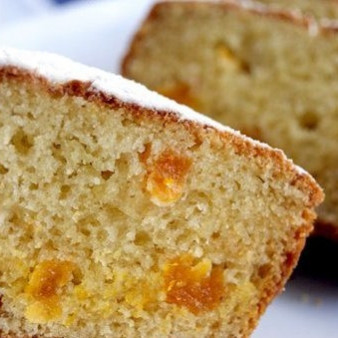 Пирог на кефире с сухофруктами