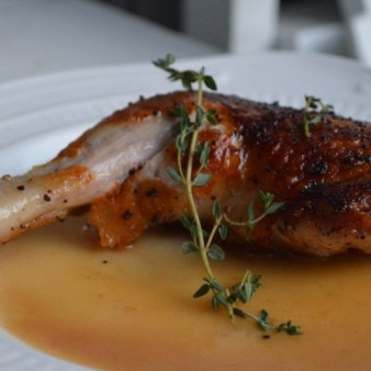 Куриные окорочка в вине