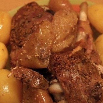 Голени индейки в духовке