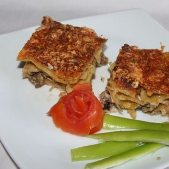 Лазанья с лососем