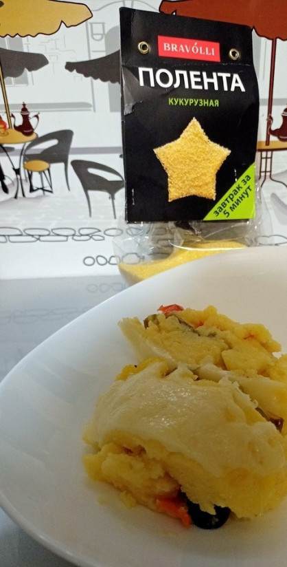 1. Этап. Запеканка с кукурузной полентой: Получилась здоровая и полезная запеканка из кукурузной поленты с овощами.