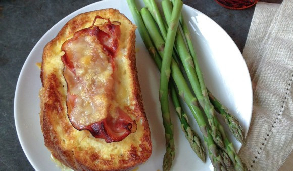 1. Этап. Горячие бутерброды с ветчиной и сыром: Приятного аппетита!