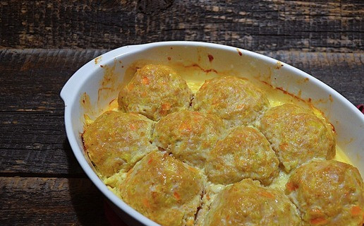 1. Этап. Биточки из индейки с овощами: Запекать при 180-199 градусах 25 минут, при желании немного подержать под грилем.