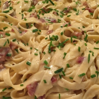 Паста Карбонара с корицей