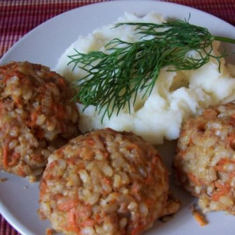 Фарш в сметанном соусе