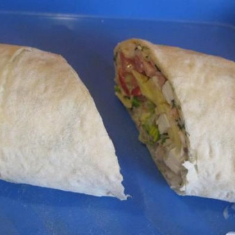 Салат в лаваше