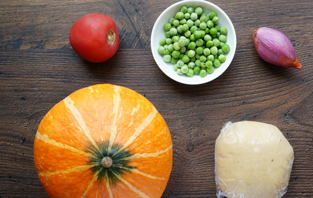 1. Этап. Равиоли с тыквой: Приготовить продукты.