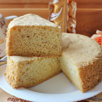 Бисквит с арахисом