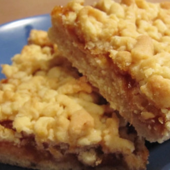 Рецепт кудрявого пирога с вареньем