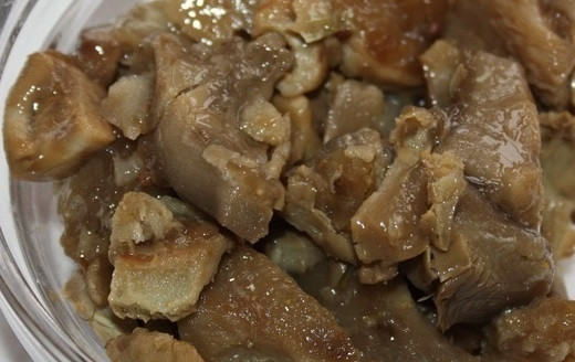 1. Этап. Солянка с креветками: 8. И соленые грибочки.