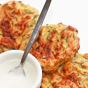 Кабачковые оладьи в духовке