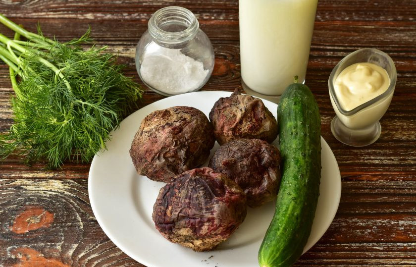 1. Этап. Свекольник на кефире для похудения: Подготовьте ингредиенты.