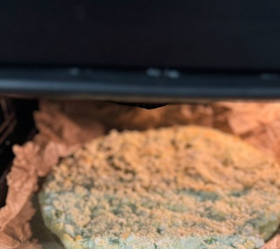 1. Этап. Творожная галета с белковой начинкой: И отправляем еще в духовку минут на 10-15, при температуре 200 градусов. Сыр должен полностью расплавиться