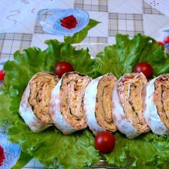Рулеты из лаваша с крабовыми палочками