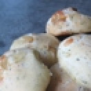 1. Этап. Сырные булочки Эмменталь: Разогреть духовку до 180 градусов. Выпекать 25-30 минут до золотисто-коричневого цвета.