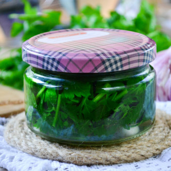 Маринованная петрушка