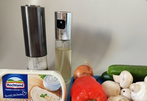1. Этап. Огурцы с грибной начинкой: Подготовить продукты.