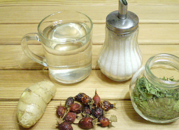 1. Этап. Напиток с имбирем для иммунитета: 1. Приготовим необходимые продукты для настоя. Если имеется термос, обязательно воспользуйтесь ним.