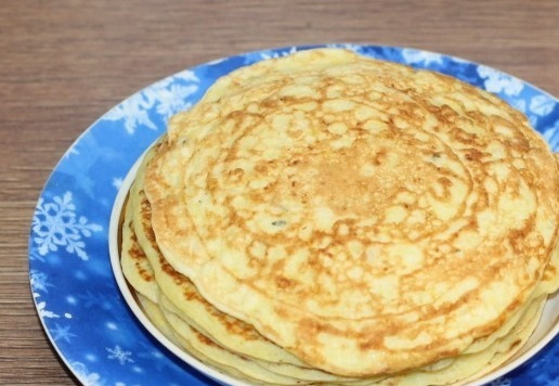 1. Этап. Блинные корзиночки с начинкой из тунца: 8. У меня получилось 9 штук. На 1 блинчик надо 3 ст. л. теста.