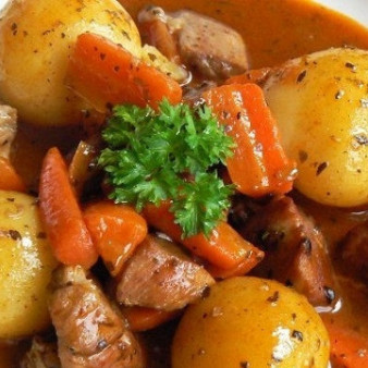 Рецепт жаркого из свинины с картошкой