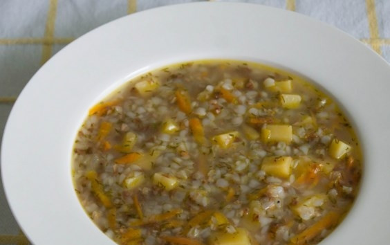 1. Этап. Постный гречневый суп: Если картошка и гречка сварились, выключайте огонь и дайте супу остыть. Готовый постный гречневый суп можете подать с зеленью. Приятного аппетита!