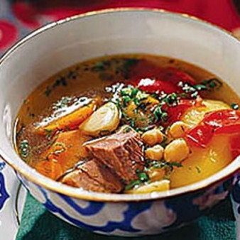 Шурпа из свинины на костре