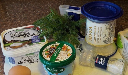 1. Этап. Блинный цветной торт с острым соусом: Подготовить продукты для приготовления блинов