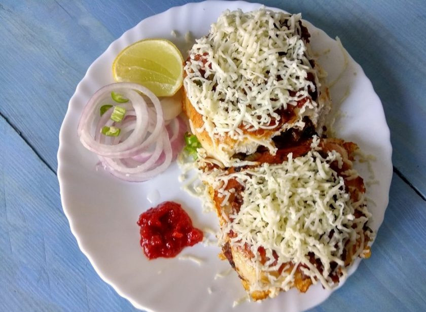 1. Этап. Закусочные булочки с овощами: 4. Подавайте закусочные булочки с овощами к столу горячими.