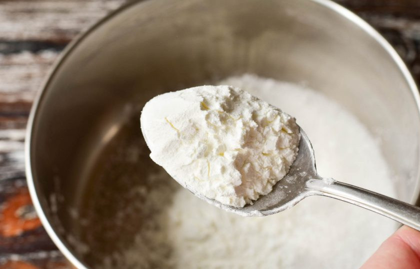 1. Этап. Желе из крахмала: К нему добавьте крахмал.