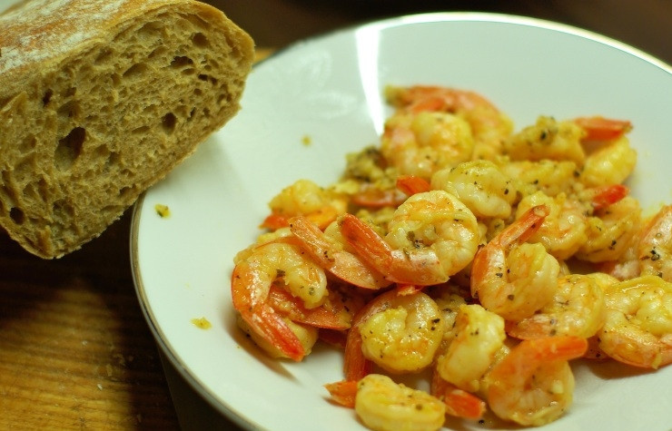 1. Этап. Креветки в чесночном соусе: Приятного аппетита!