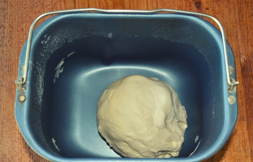 1. Этап. Китайский хлеб: Вот такое тесто получается через час.