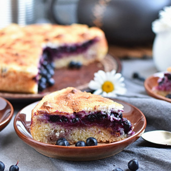 Пирог с ягодной начинкой