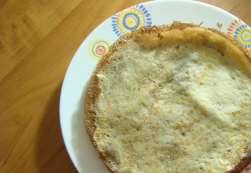 1. Этап. Блинные мешочки с творогом и фруктами: Из этого теста получилось 10 шт блинов D-24 см.