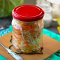Квашеная капуста с морковью и яблоками