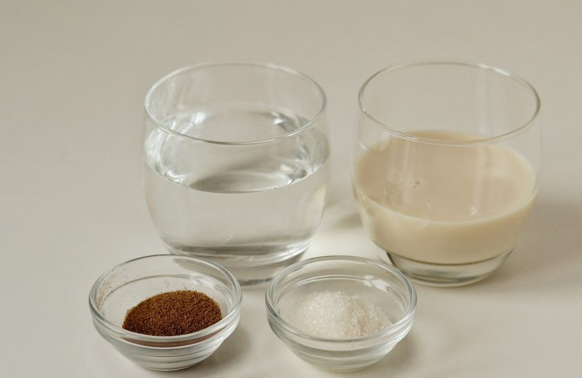 1. Этап. Карамельный кофе: Подготовьте все ингредиенты.