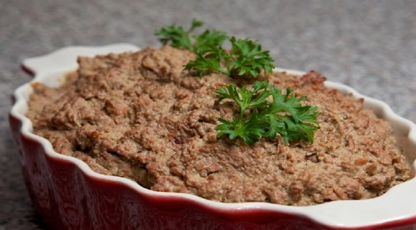 1. Этап. Печеночный паштет домашний: 7. Выкладываем в форму и отправляем в холодильник. После этого подаем к столу.