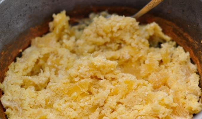 1. Этап. Тыквенная каша: Раскладываем по тарелочкам и добавляем масло. Готово!