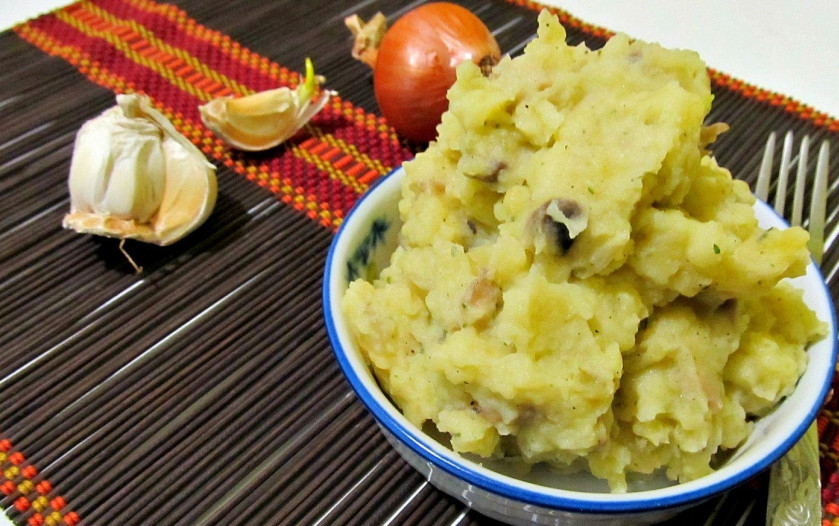 1. Этап. Картофельное пюре с шампиньонами: 4. Готово! Приятного вам аппетита!