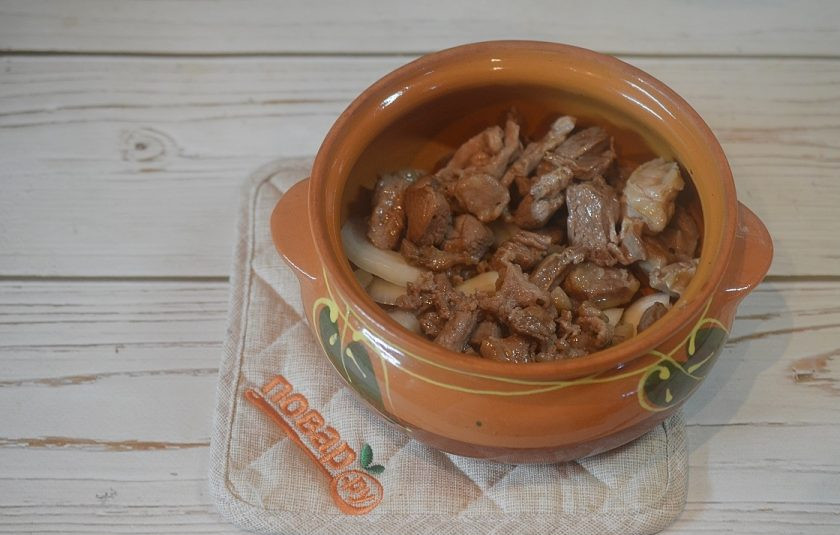 1. Этап. Чанахи по-днепропетровски: 13. Затем мясо.