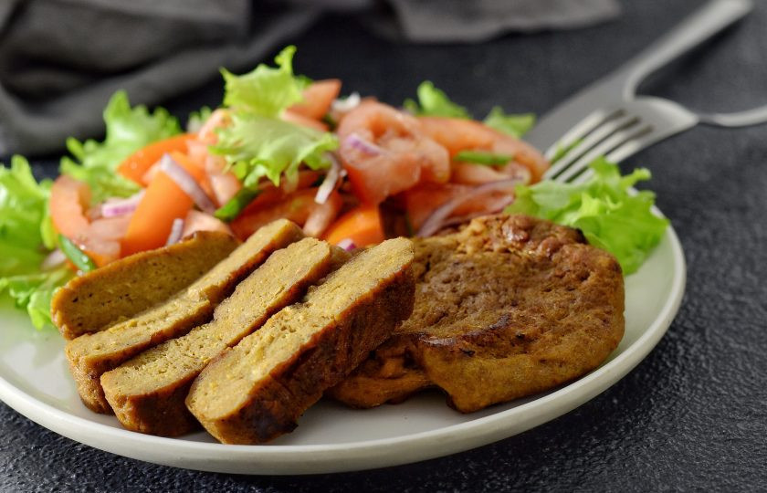 1. Этап. Вегетарианское мясо: Вегетарианское мясо готово, приятного аппетита!