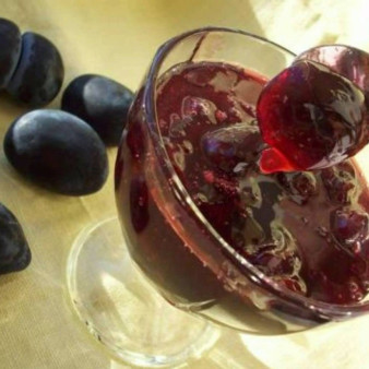 Сливовое варенье на скорую руку