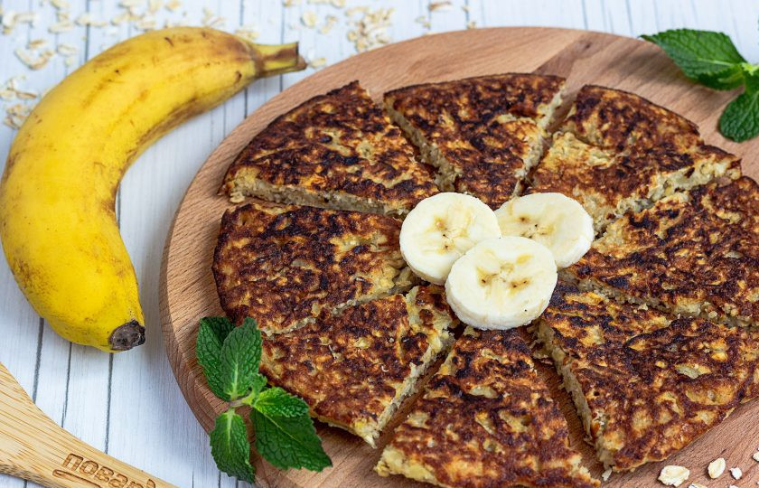 1. Этап. Овсяноблин с бананом: Приятного аппетита!