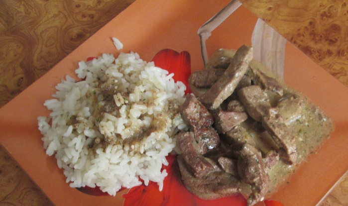 1. Этап. Печень, тушенная в соусе: Приятного аппетита!