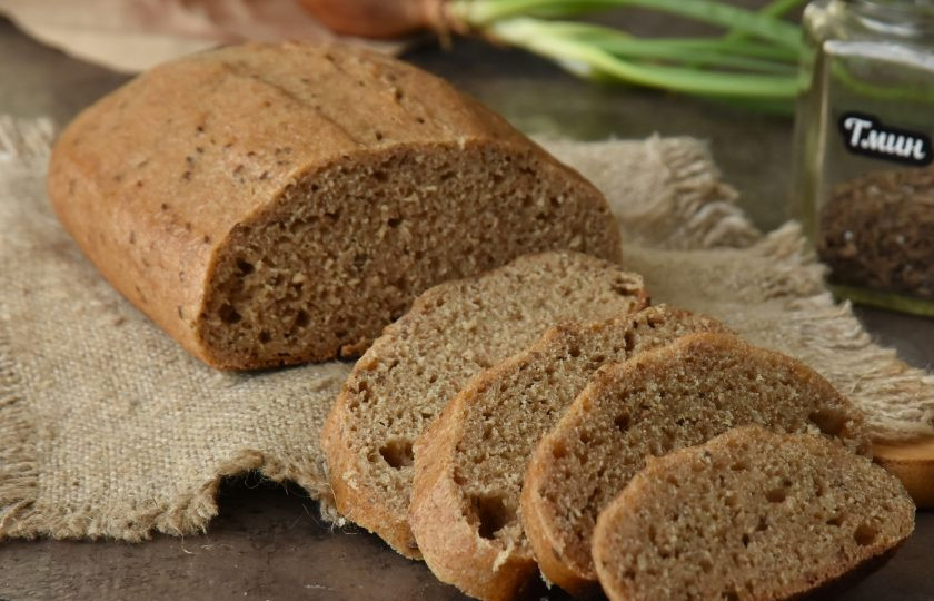 1. Этап. Литовский хлеб: У хлеба очень приятный вкус с легкой ржаной кислинкой и сладостью.