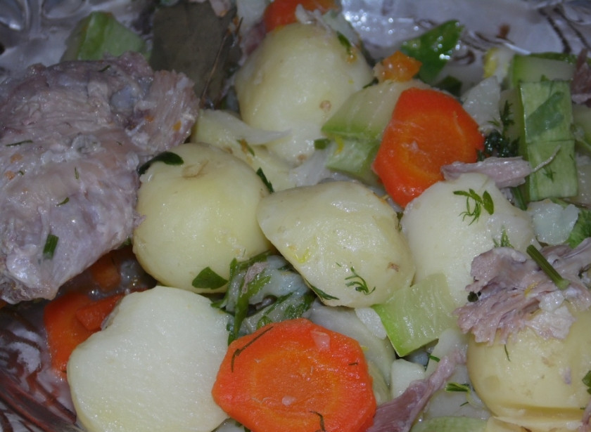 1. Этап. Овощное рагу с гусиным мясом: Приятного!